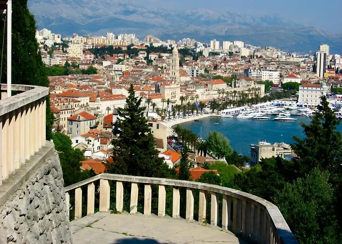 Lux Cindro Studio In Split Center