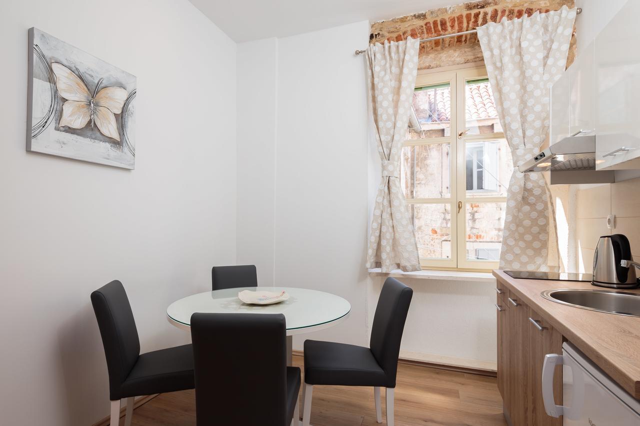 Lux Cindro Studio In Center Apartman